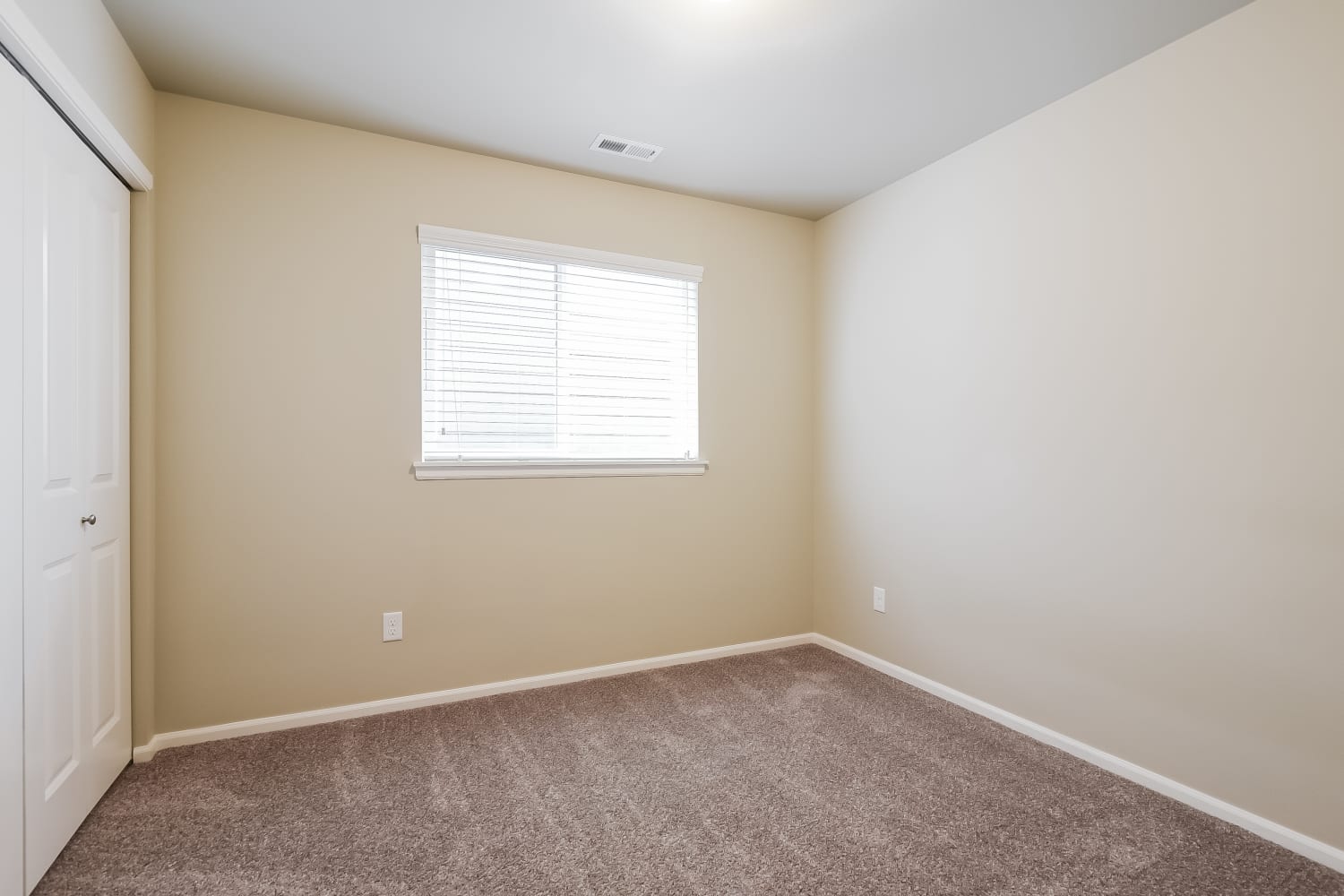 21318 SE 274th Pl, Maple Valley photo 15