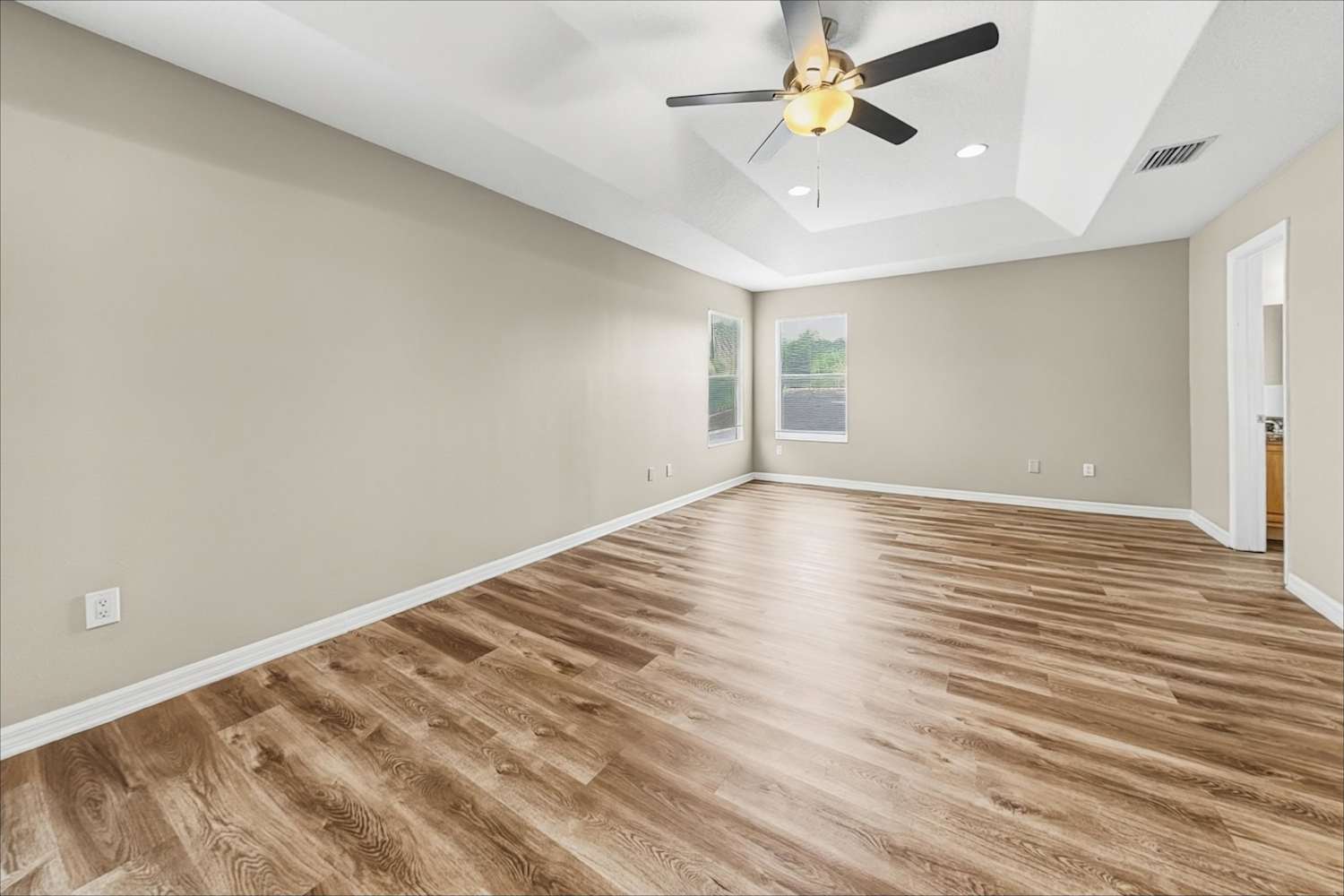 2134 Hunters Greene Dr, Lakeland photo 9