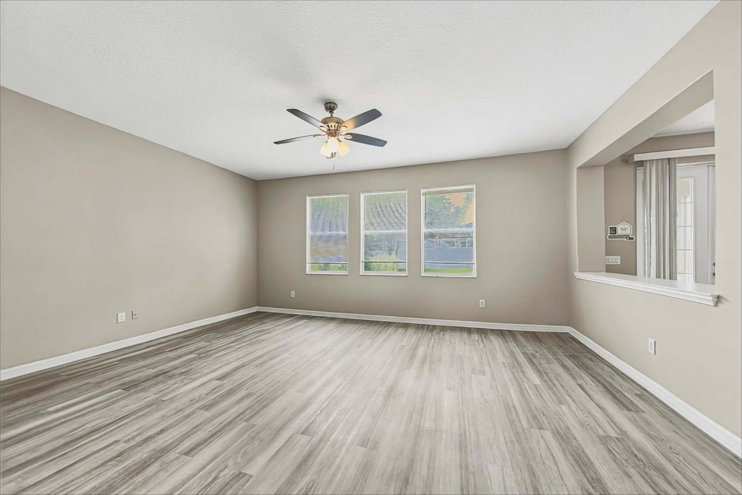 2134 Hunters Greene Dr, Lakeland photo 6