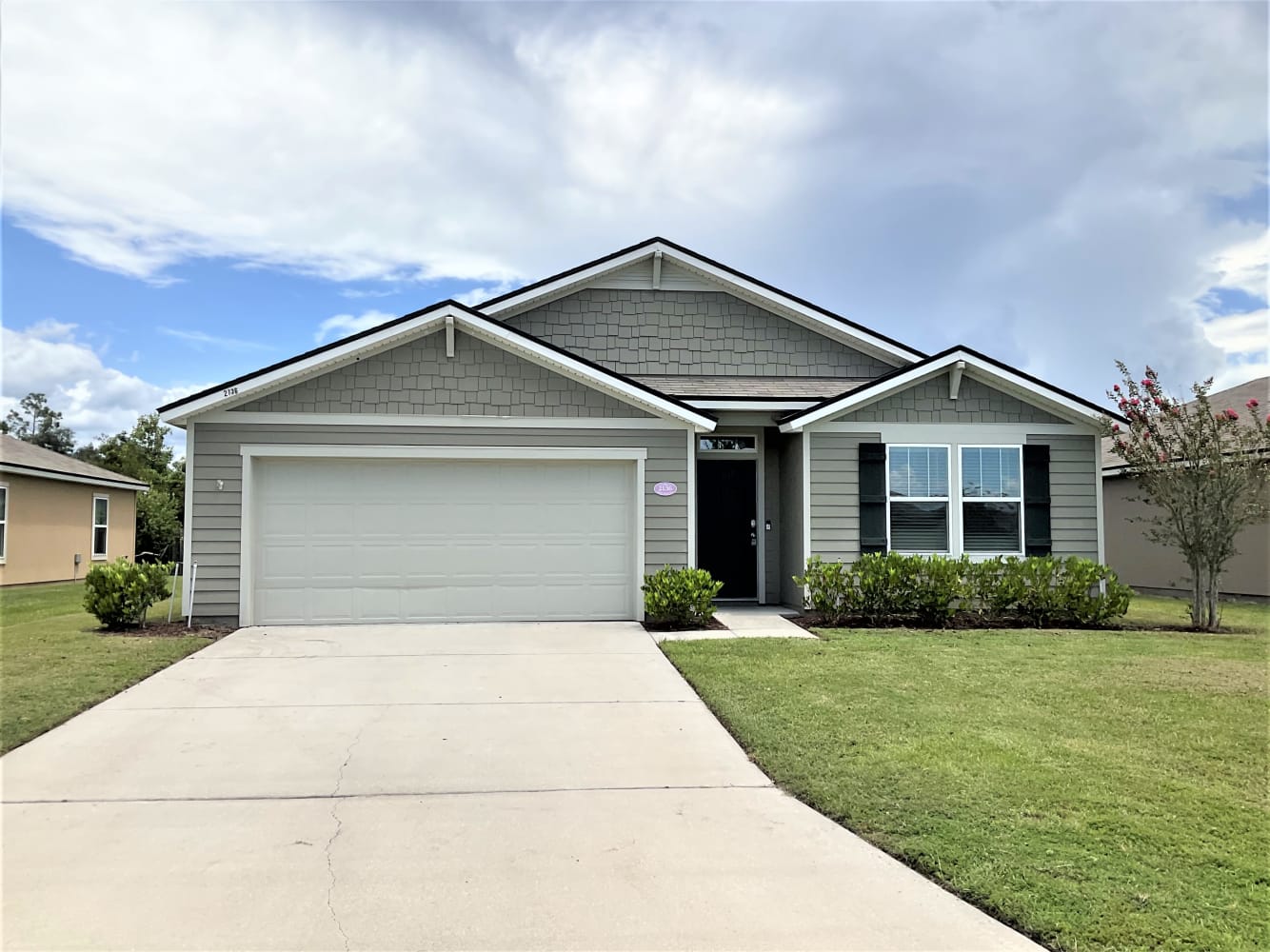 Front of 2136 Pebble Point Dr, Green Cove Springs, FL