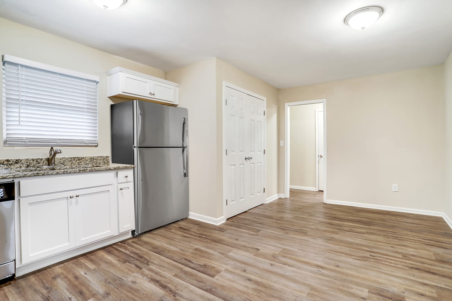 2138 Springdale Rd Sw, Atlanta photo 8