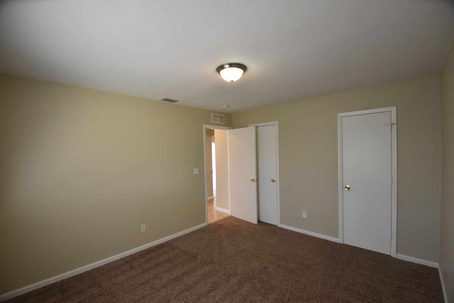 214 SE 5th Pl, Cape Coral photo 9