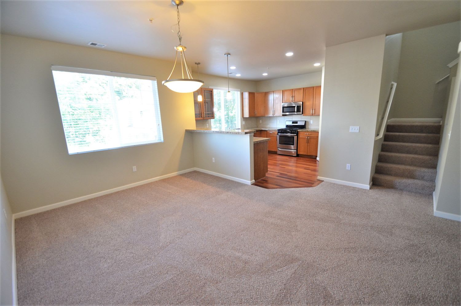 21411 40th Pl S, Seatac photo 4