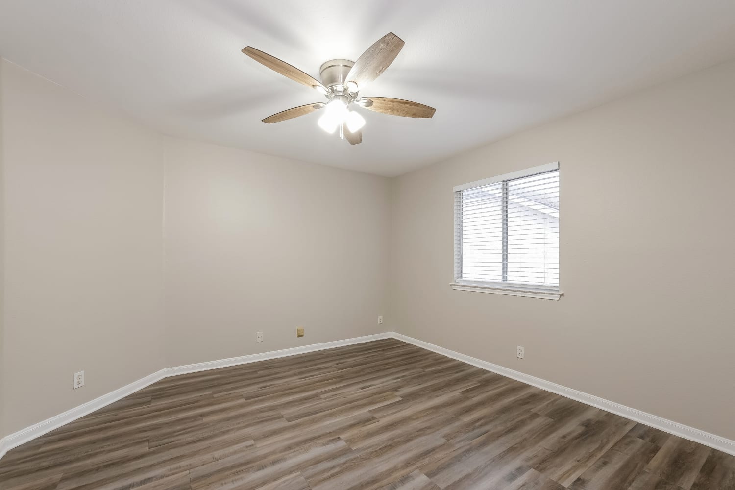 21414 Grand National Avenue, Pflugerville photo 11