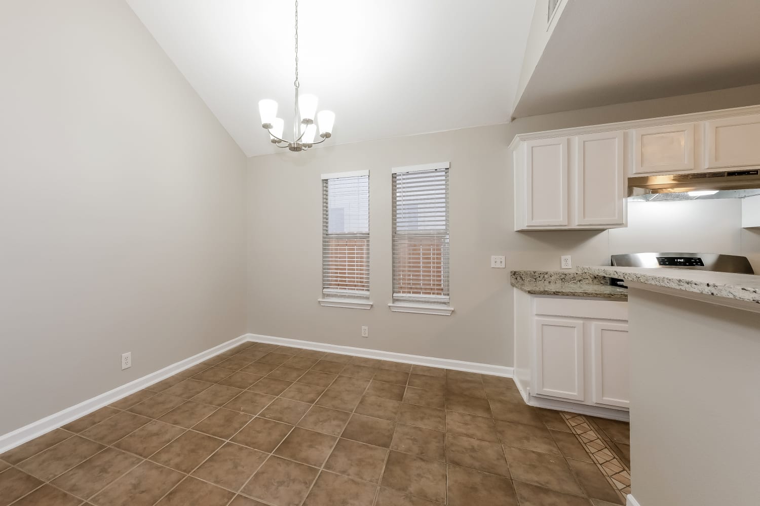 21414 Grand National Avenue, Pflugerville photo 6
