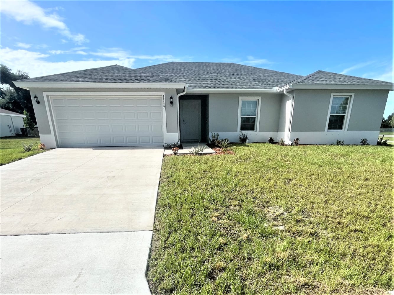 Front of 21437 Winlock Ave, Port Charlotte, FL