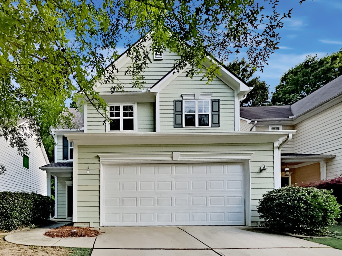 215 Brookhaven Ct, Acworth photo 1