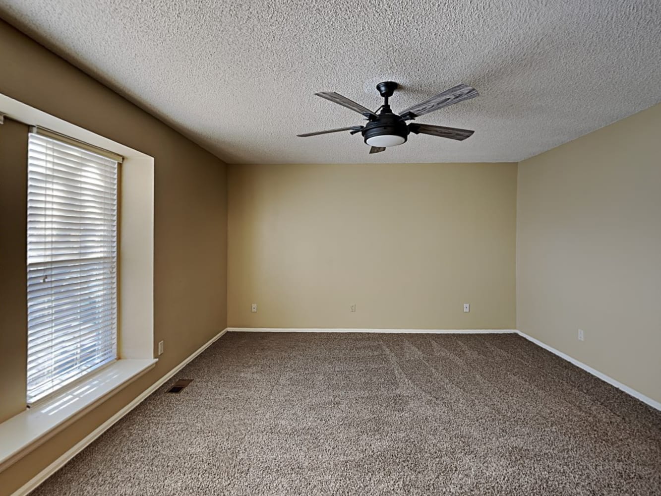 21501 E Aberdeen Dr, Centennial photo 15