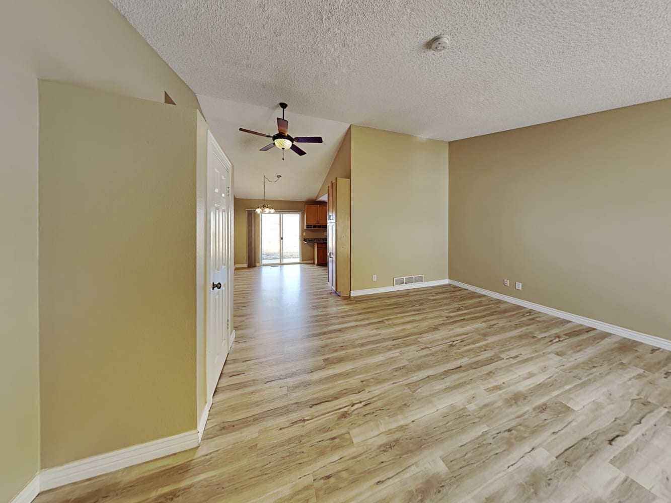 21501 E Aberdeen Dr, Centennial photo 7