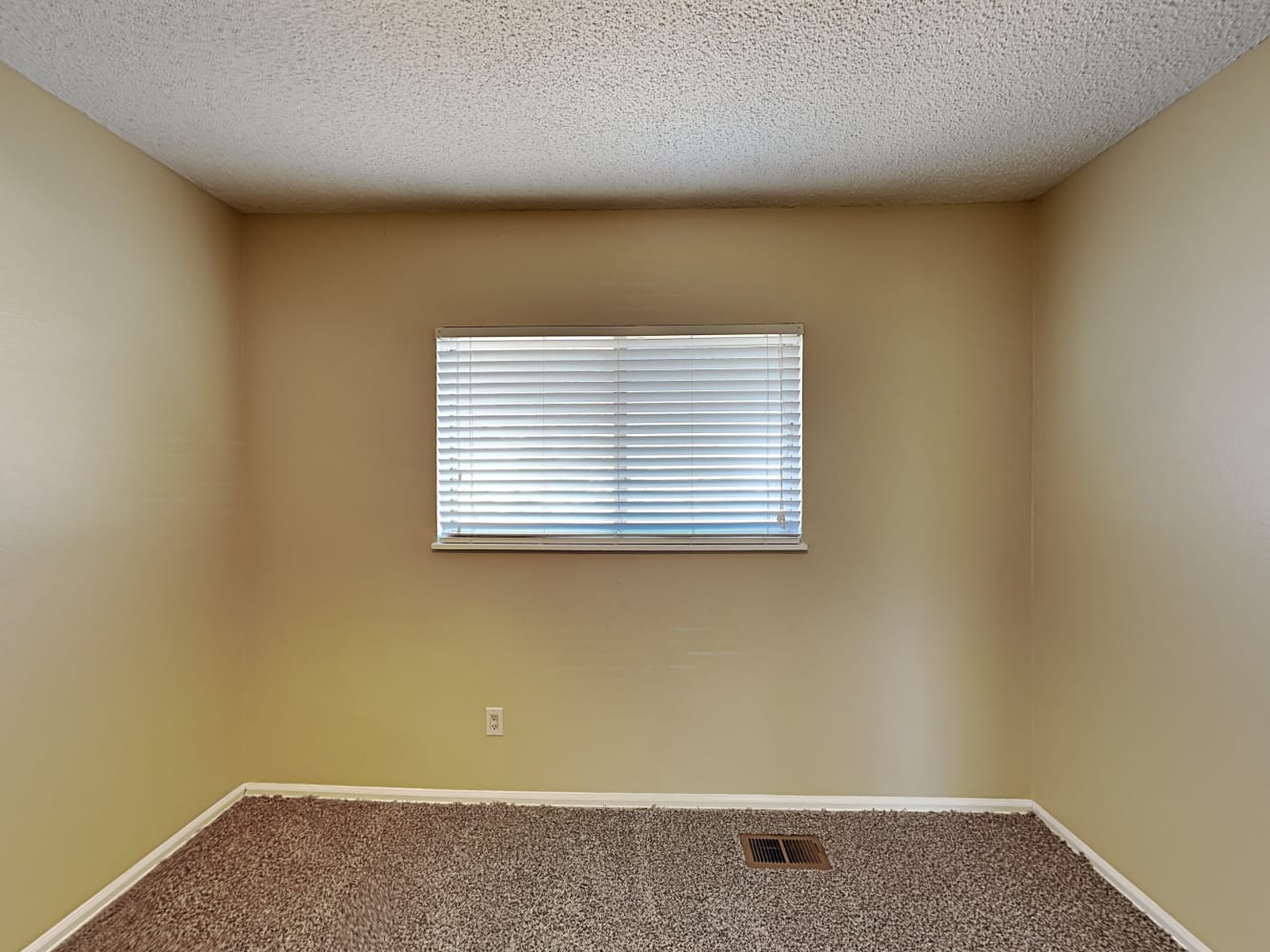 21501 E Aberdeen Dr, Centennial photo 17