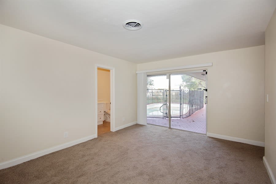 2151 NW 30th Ter, Fort Lauderdale photo 4