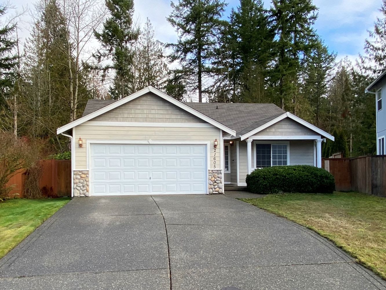 Front of 21605 65th Avenue Ct E, Spanaway, WA