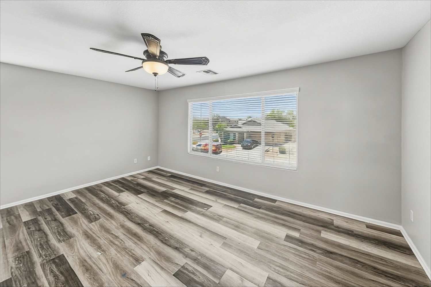 2173 S 160Th Ln, Goodyear photo 11
