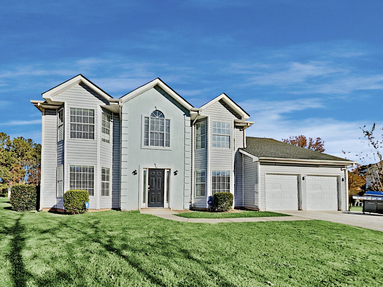 Front of 2185 Rosewood Mill Ct, Loganville, GA