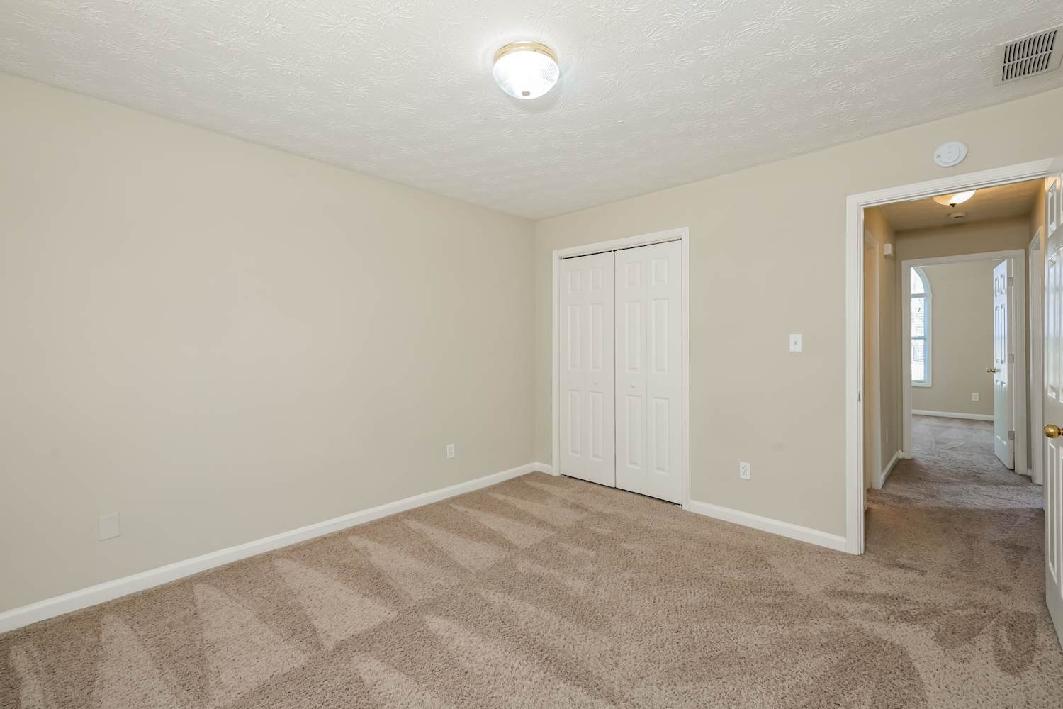 219 Lakeview Pl, Stockbridge photo 7