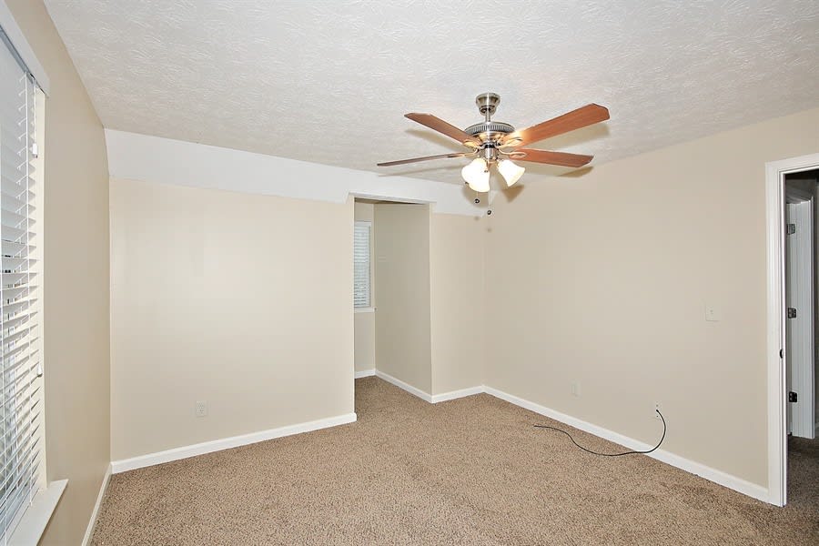 2190 Hampton Trl SE, Conyers photo 11
