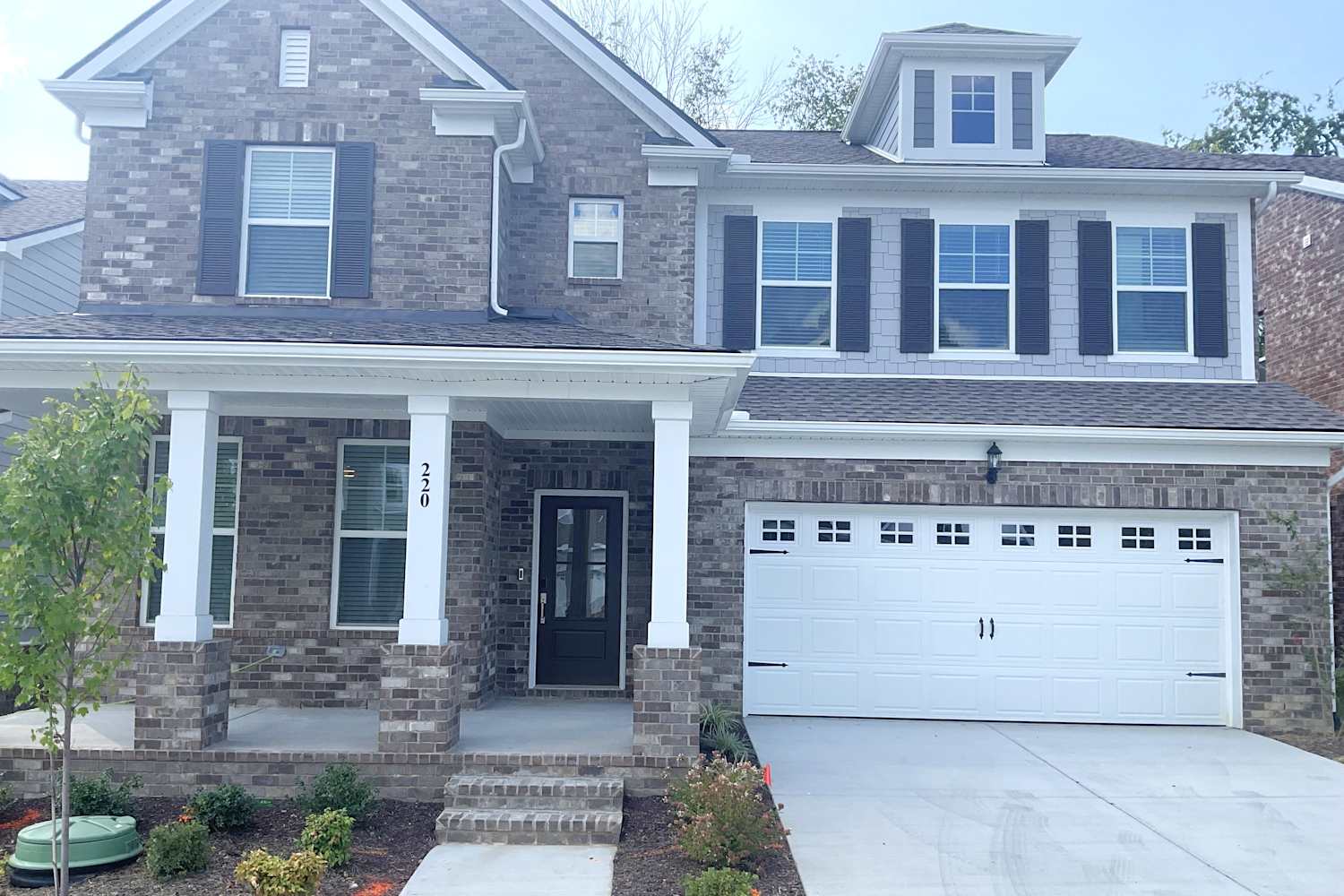 Front of 220 Crown Gardens CT, Hermitage, TN