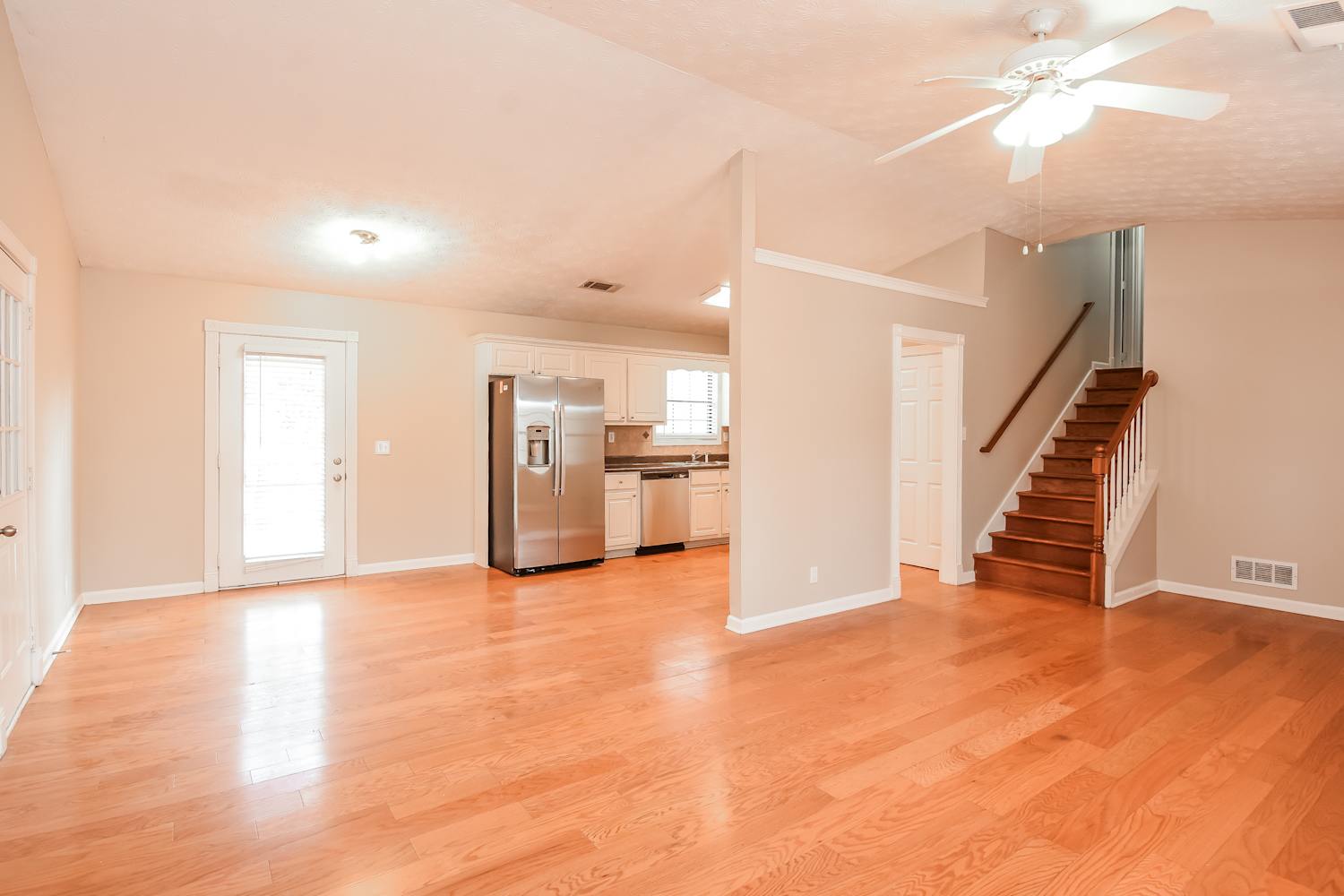 2204 Post Oak Dr, Duluth photo 7