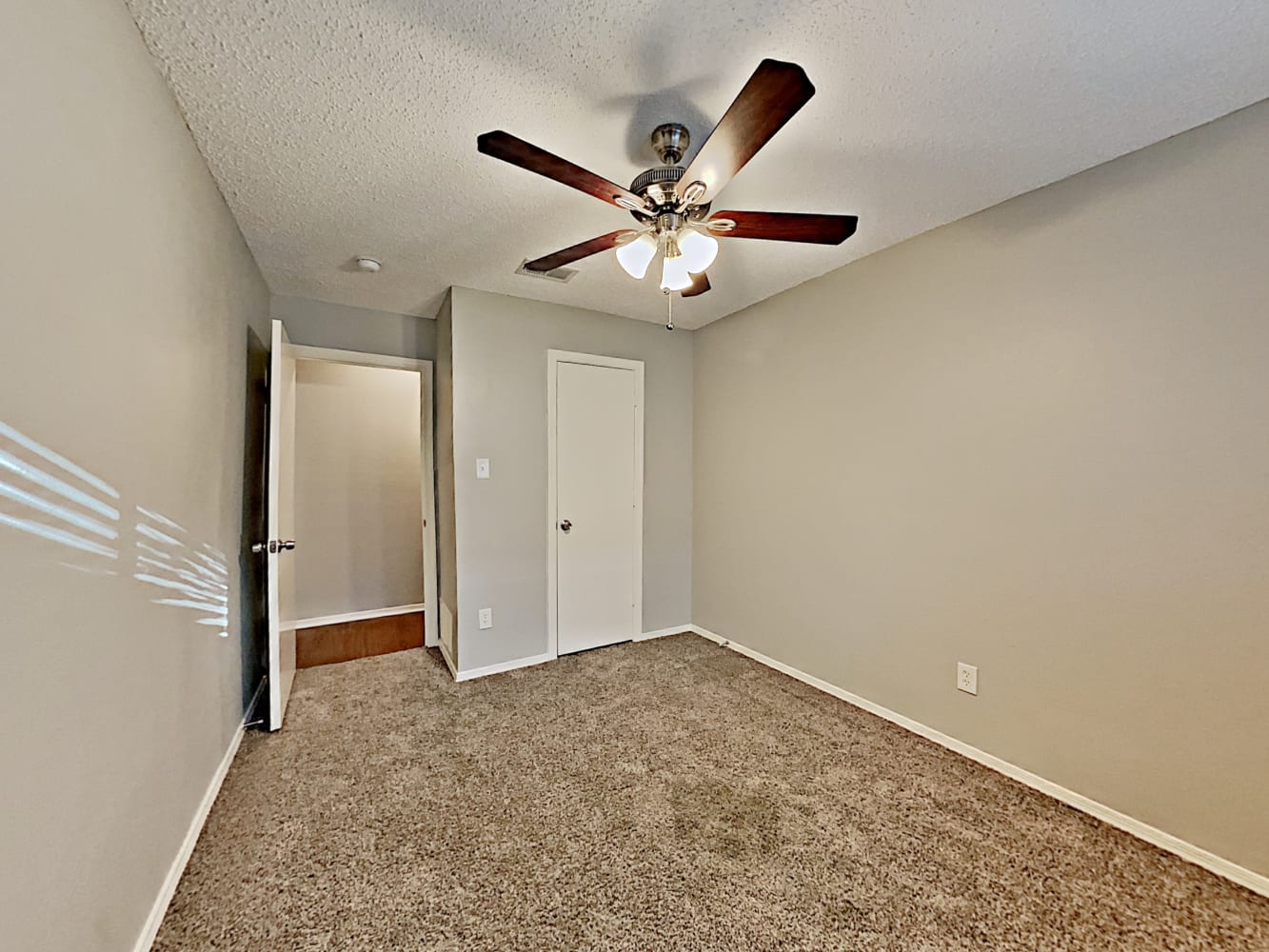 2206 Cedarcrest Dr, Carrollton photo 11