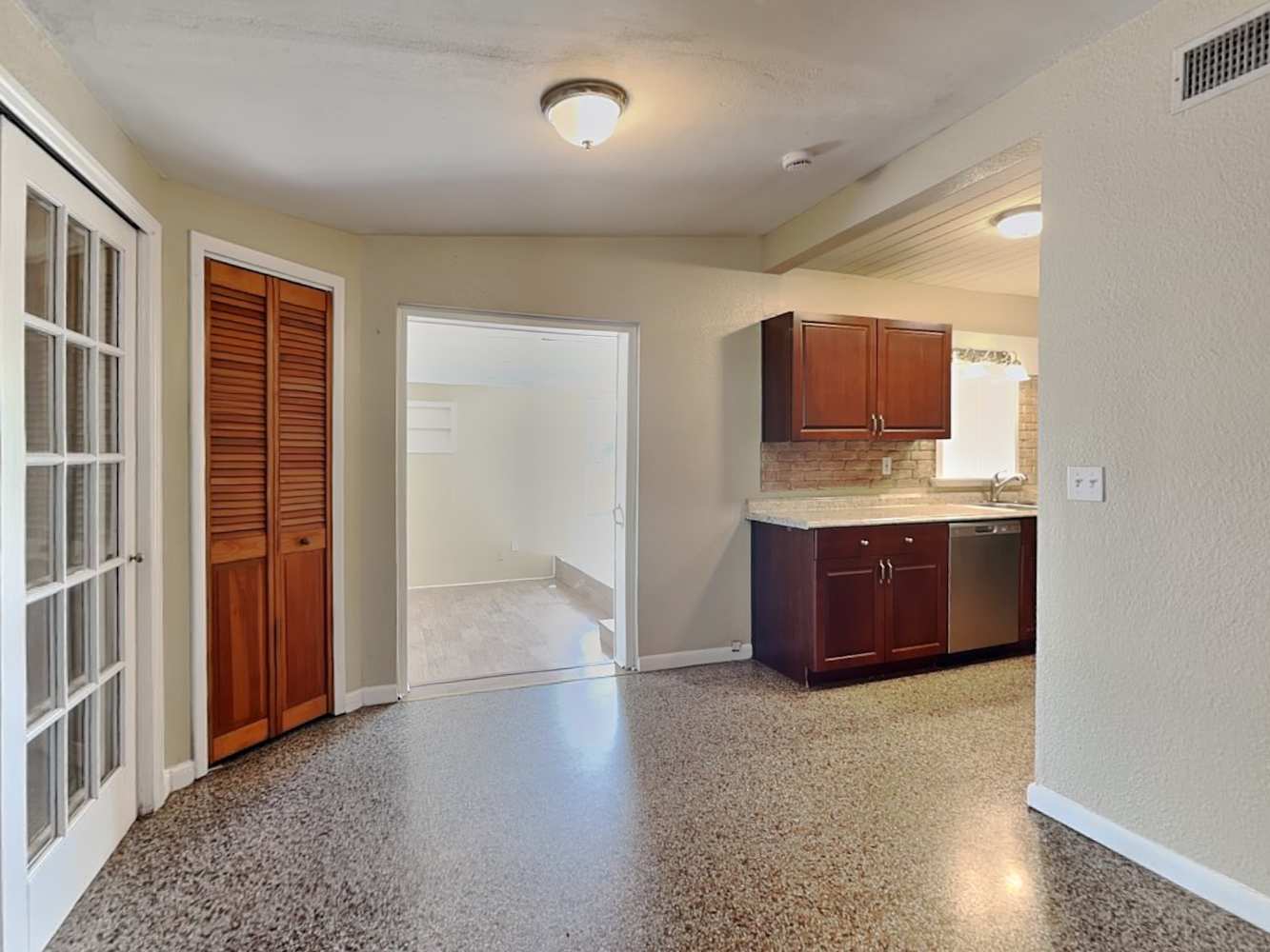 2209 Curtis Dr S, Clearwater photo 7