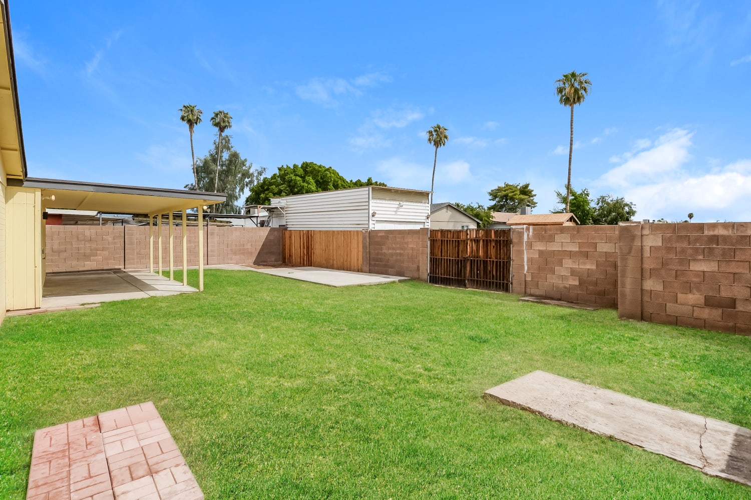 2211 N 54Th Lane, Phoenix photo 12