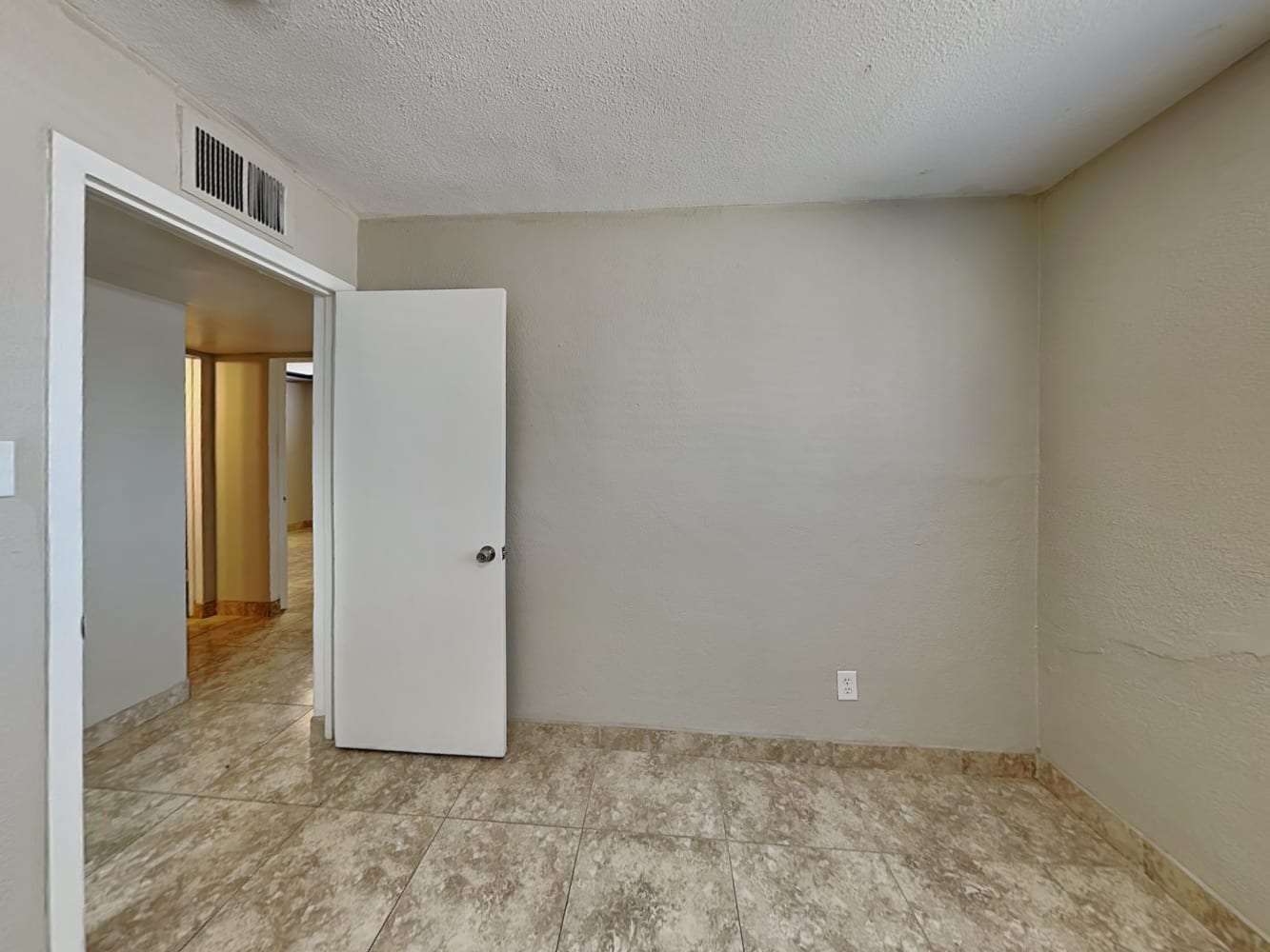 2211 W Palo Verde Dr, Phoenix photo 15