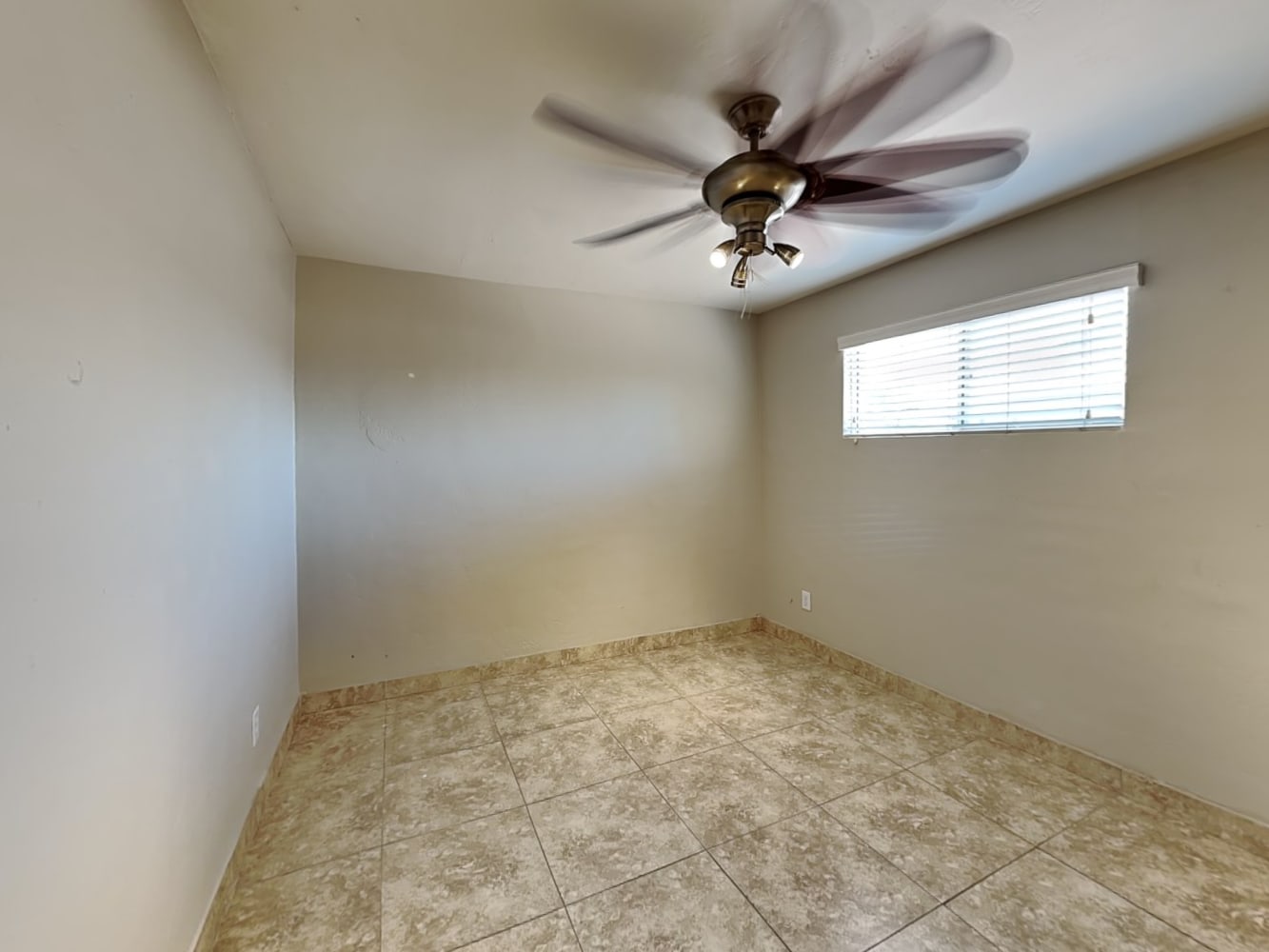2211 W Palo Verde Dr, Phoenix photo 17