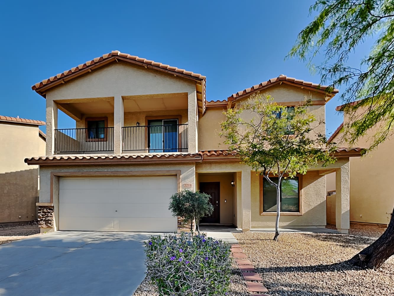 2218 E Cochise Ave, Apache Junction photo 1
