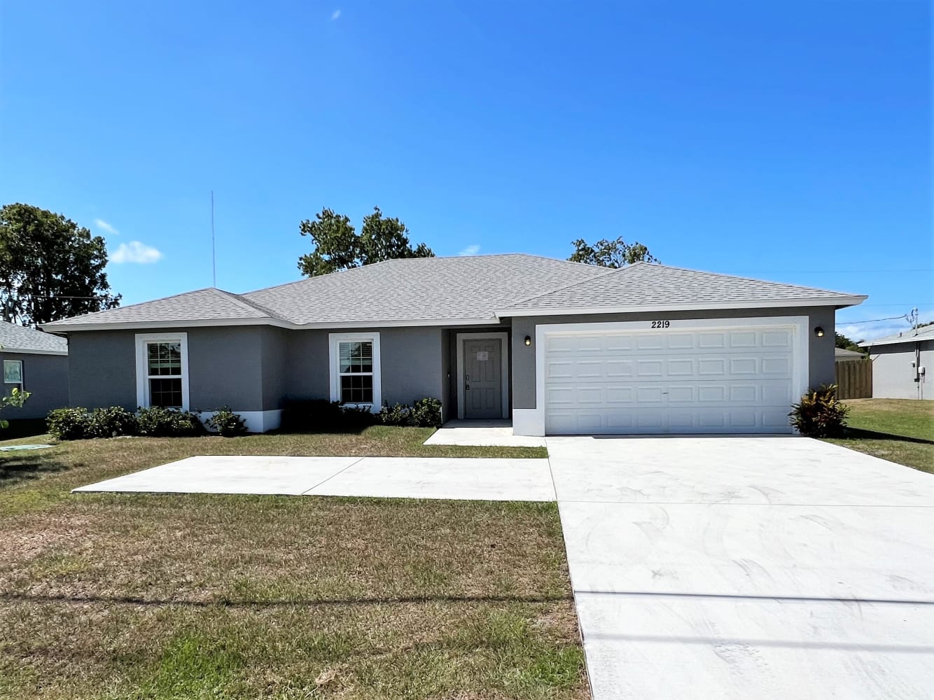 Front of 2219 SE Mariposa Ave, Port Saint Lucie, FL