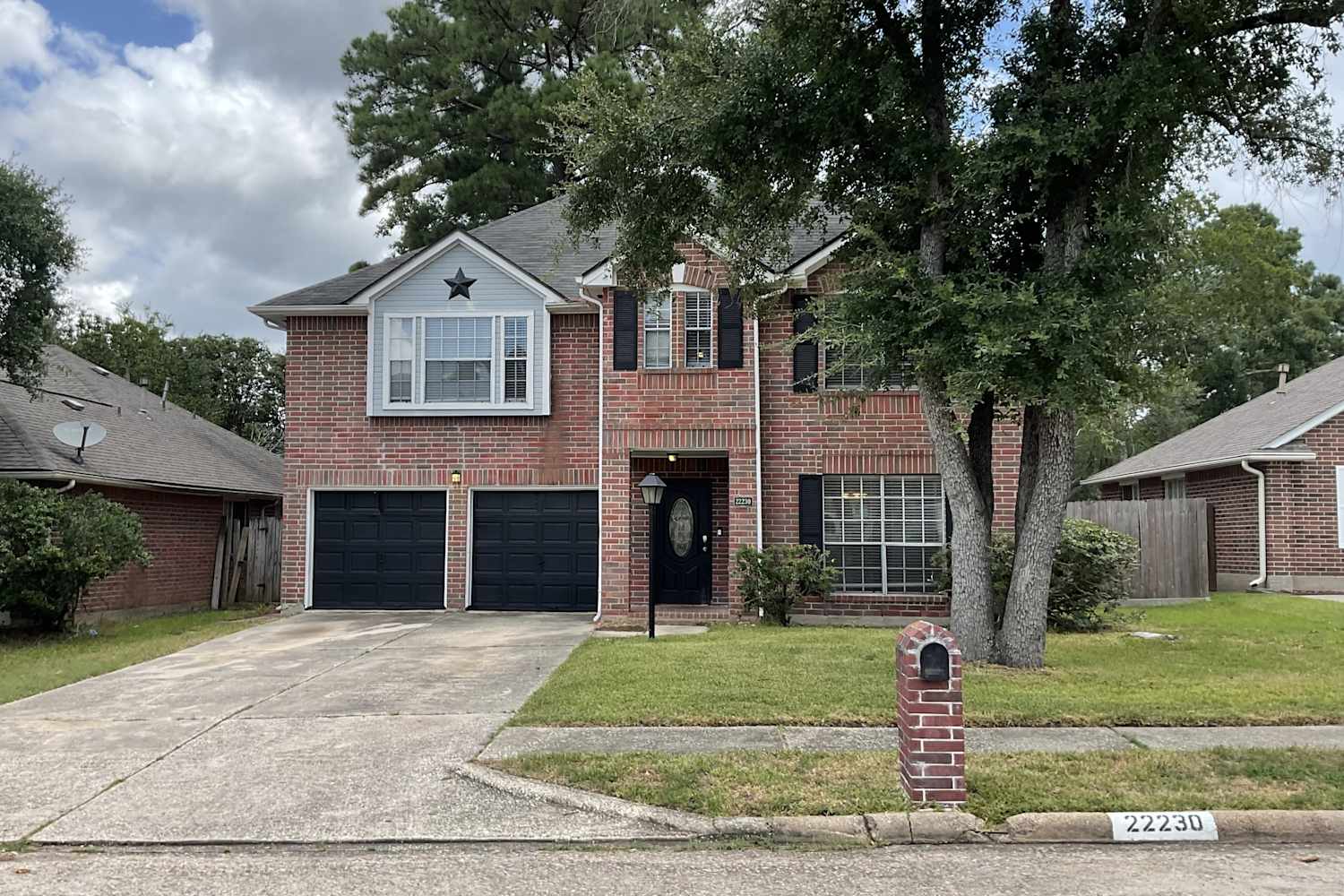 22230 Singleleaf Lane, Tomball photo 1