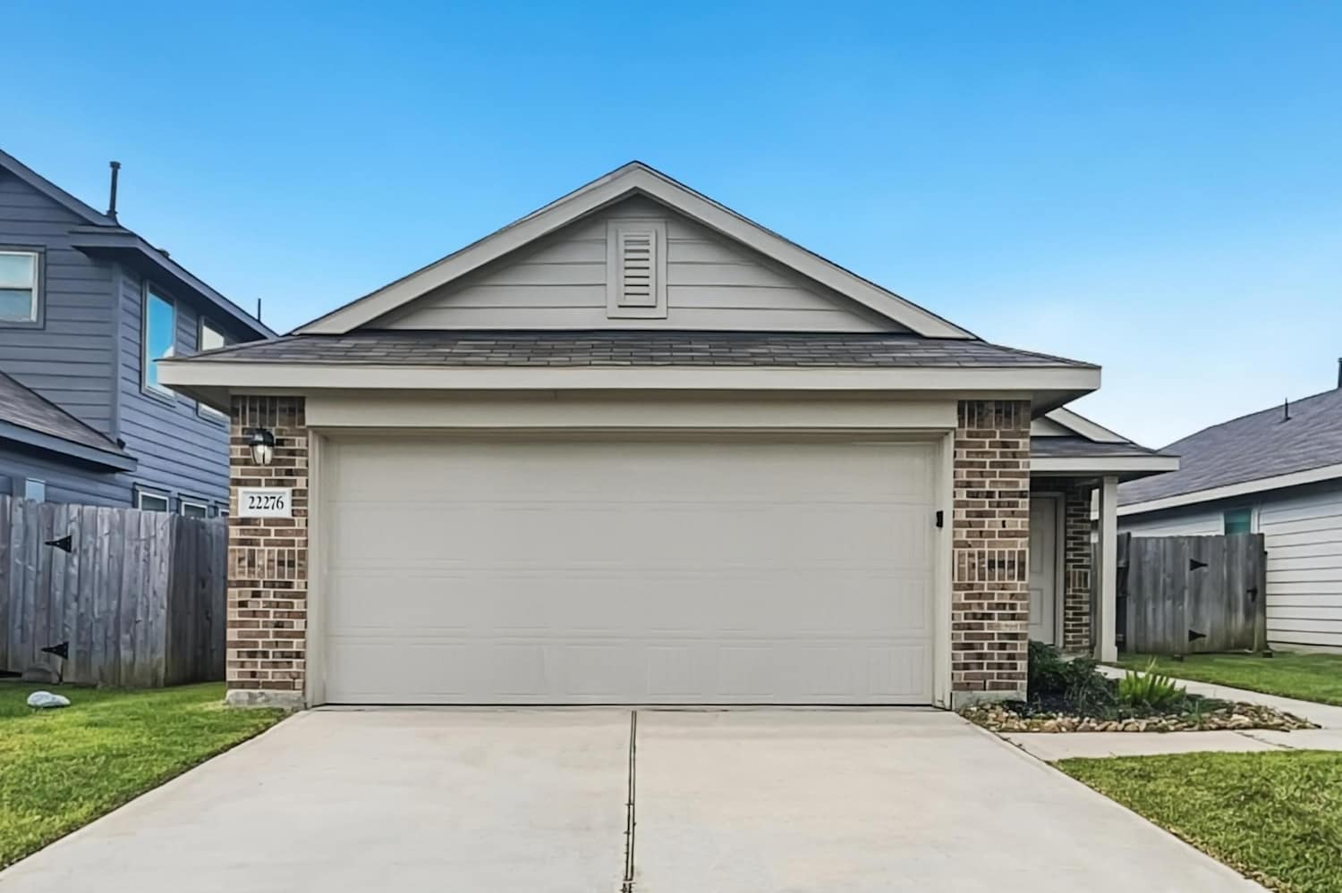 22276 Stoney Ravine Dr, New Caney photo 1