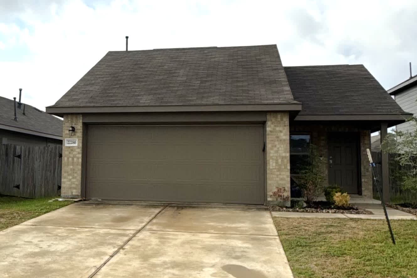Front of 22286 Stoney Ravine Dr, New Caney, TX