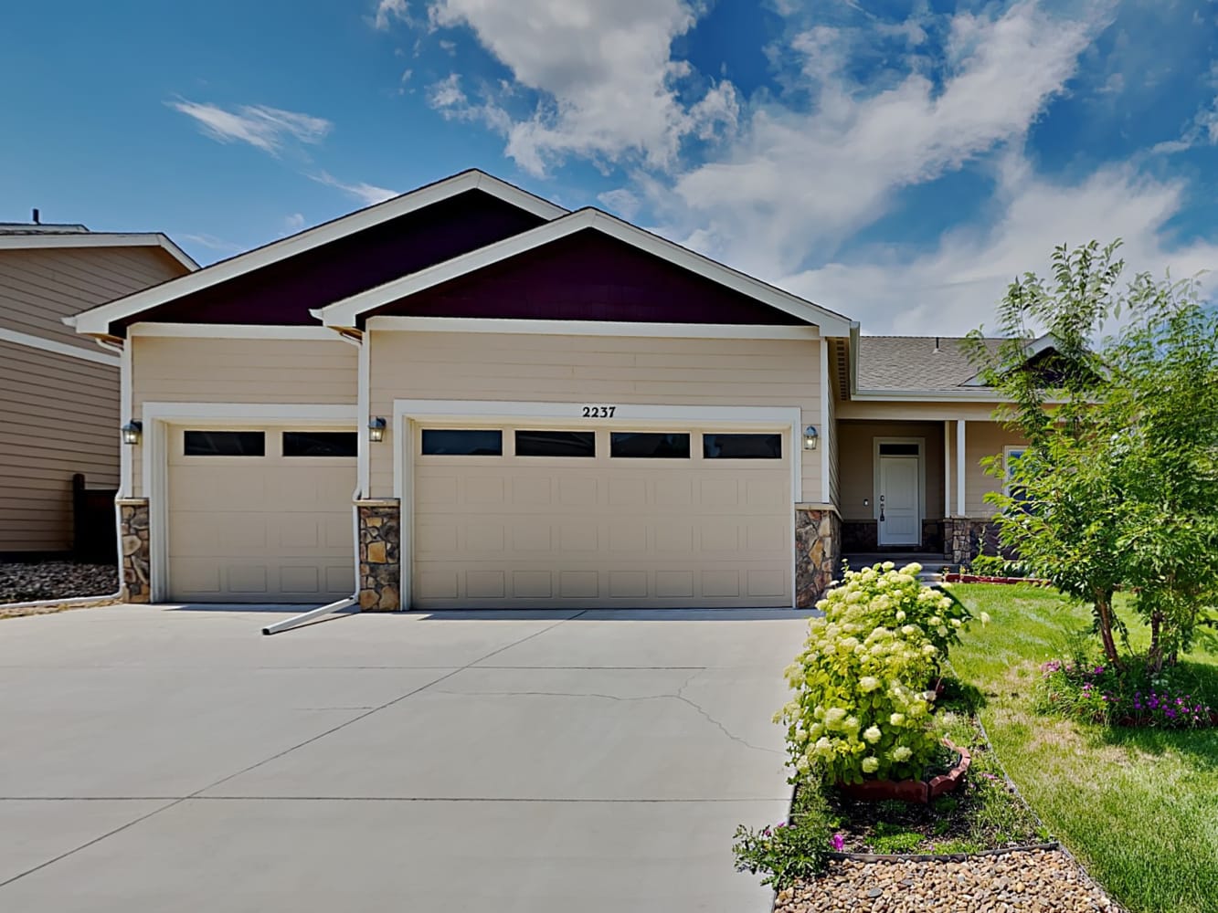 Front of 2237 73rd Ave, Greeley, CO