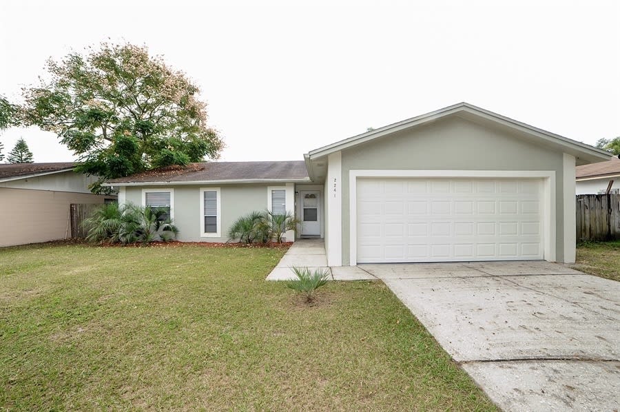 Front of 2241 Ginger Way, Lakeland, FL