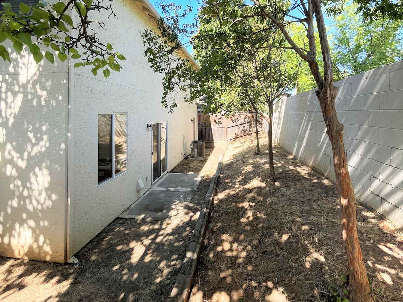 2245 Fallwater Ln, Carmichael photo 19