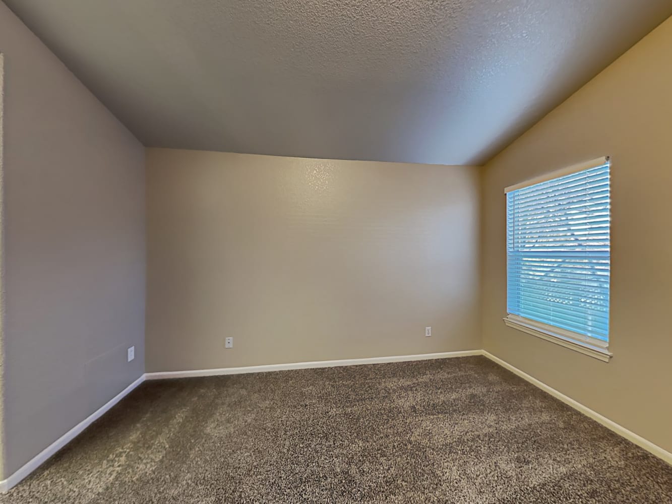 2245 Fallwater Ln, Carmichael photo 10