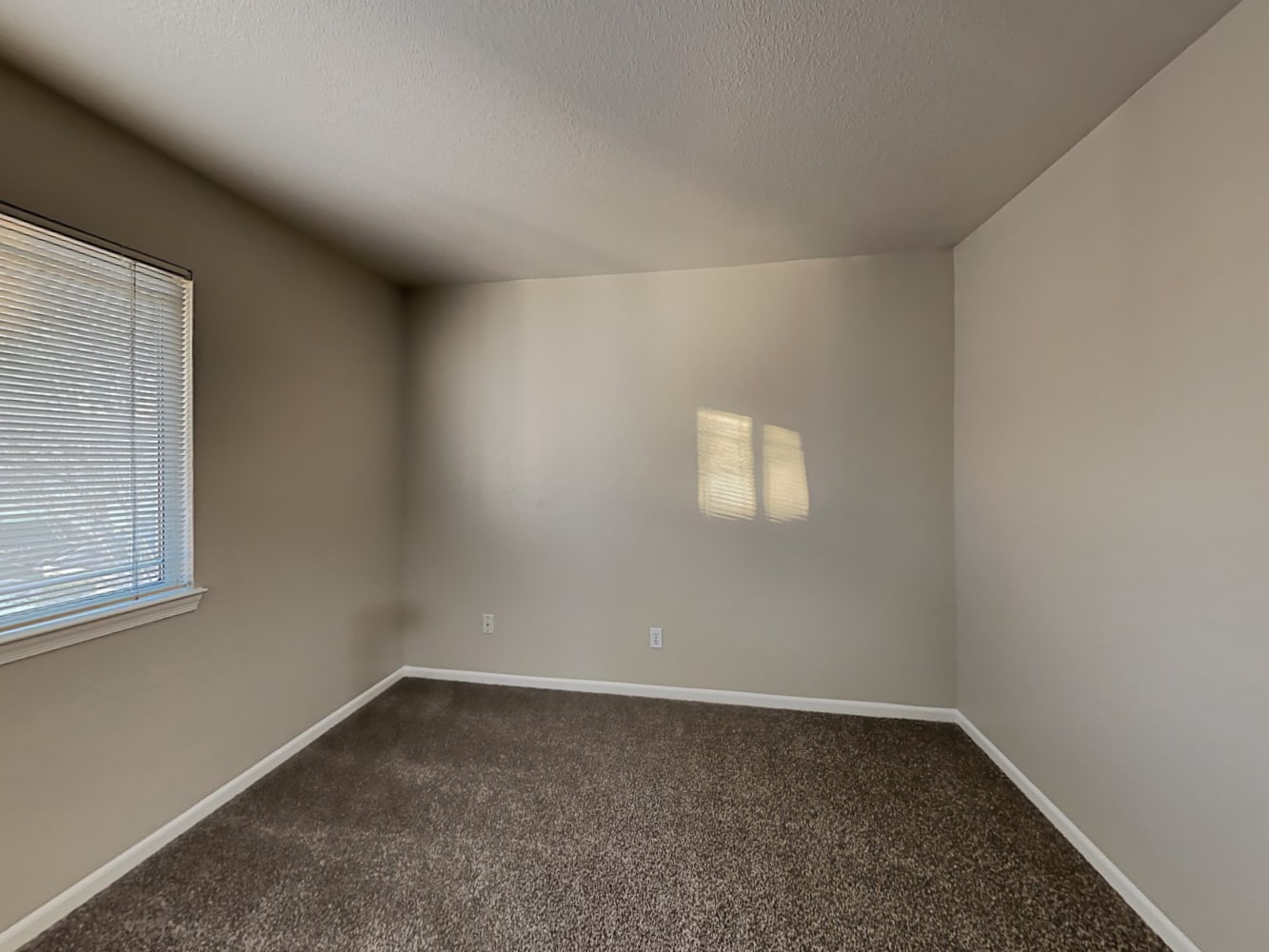 2245 Fallwater Ln, Carmichael photo 12