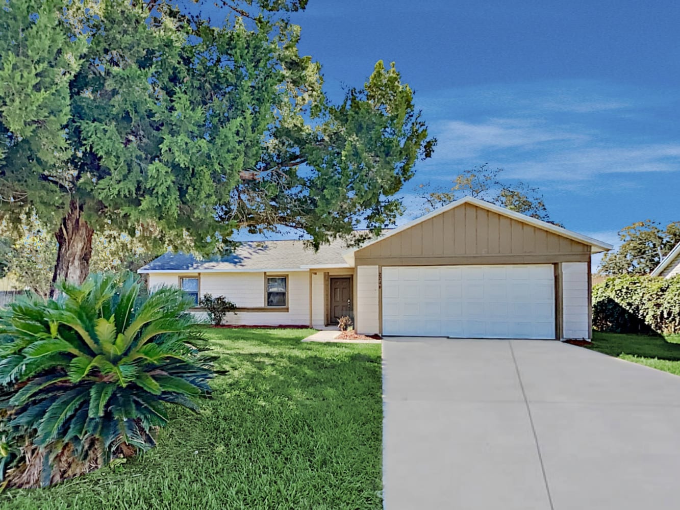2246 Matthew Cir, Deltona photo 1