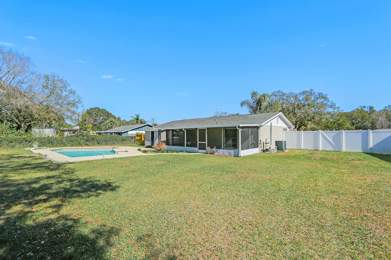 225 Nita Dr, Seffner photo 13