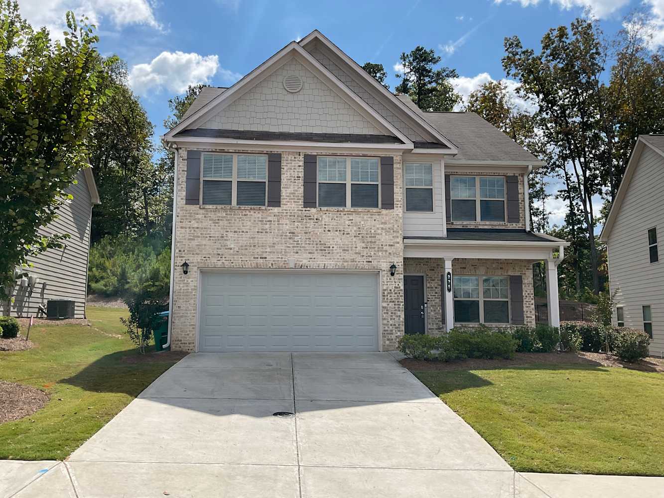 Front of 225 Sage Dr, Canton, GA