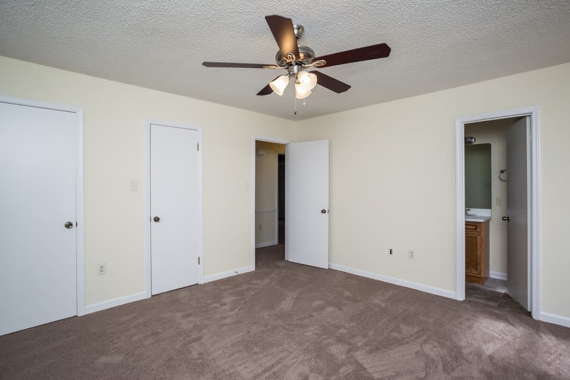 2251 Rock Creek Dr SW, Marietta photo 11