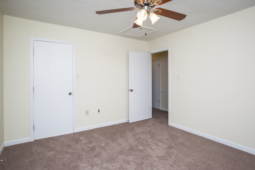 2251 Rock Creek Dr SW, Marietta photo 13