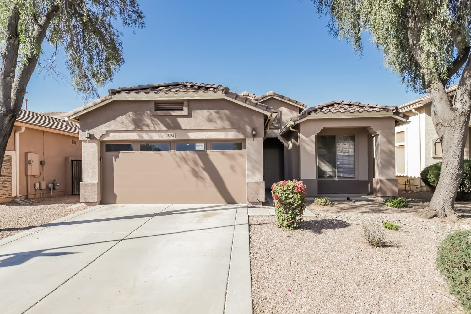 2258 S 88 Drive, Tolleson photo 1