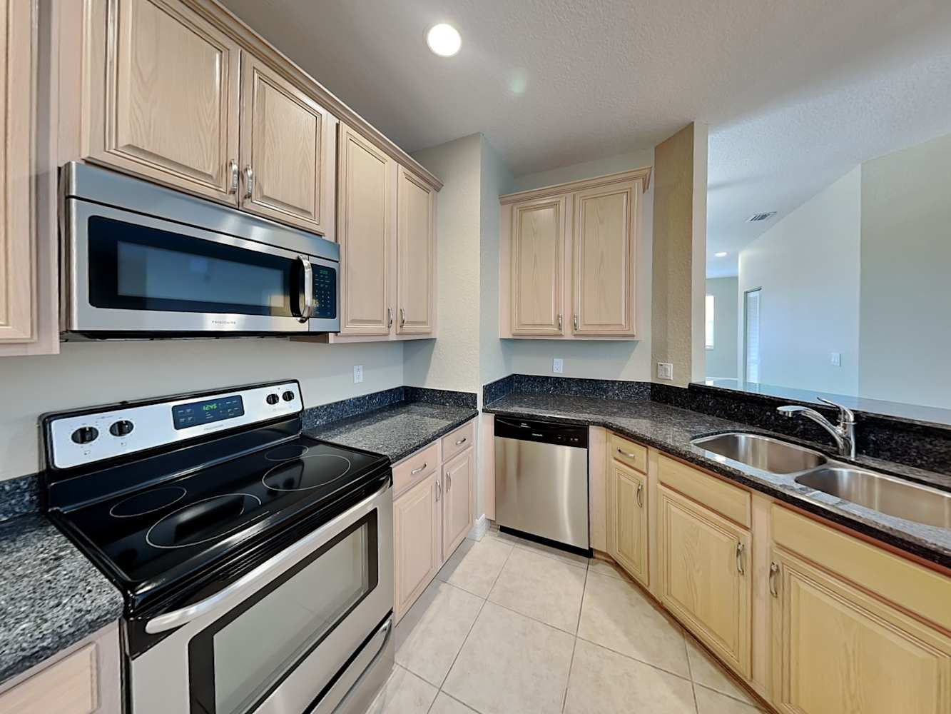226 W Thatch Palm Cir, Jupiter photo 9