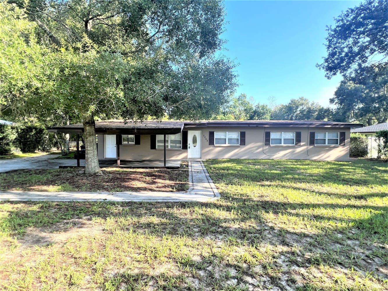Front of 2260 Charlotte Dr, Longwood, FL