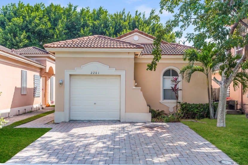Front of 2261 NE 37th Rd, Homestead, FL