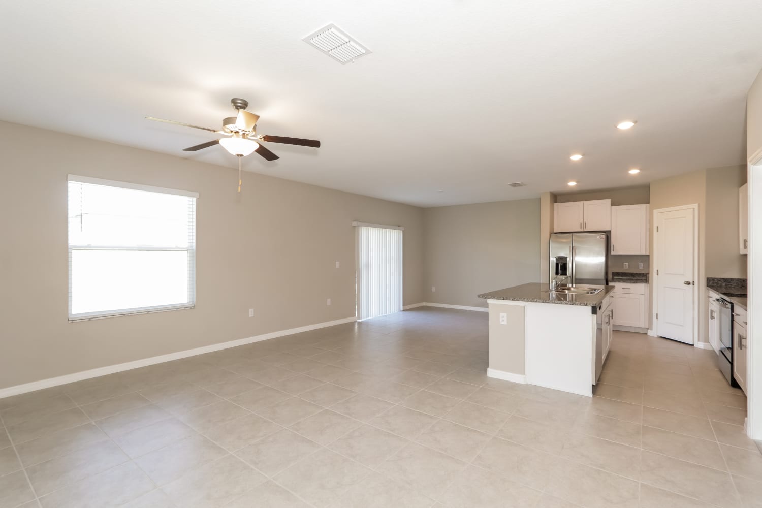 2262 Treesdale Ave, Ruskin photo 5