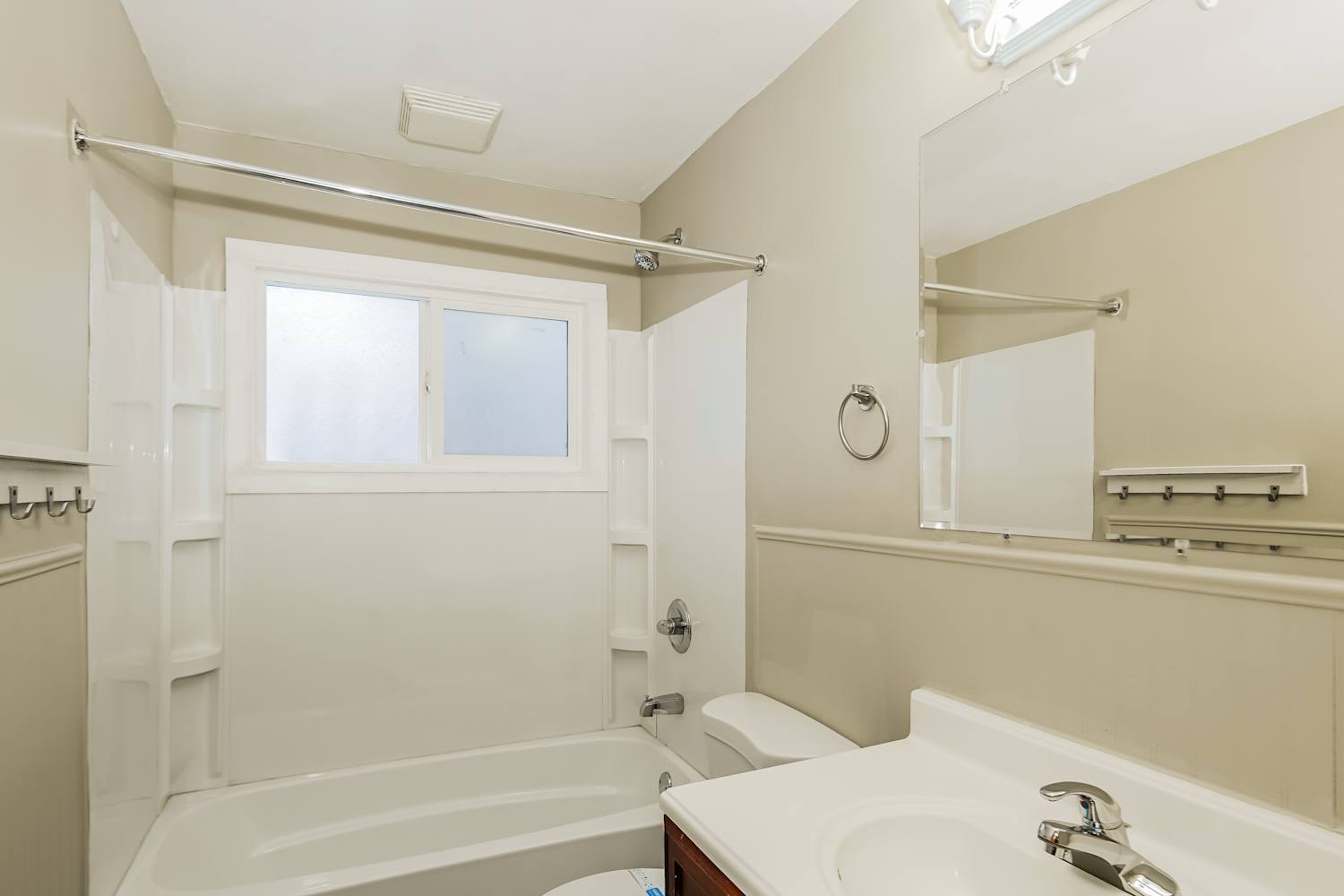 2273 Sierra Dr, White Bear Lake photo 15