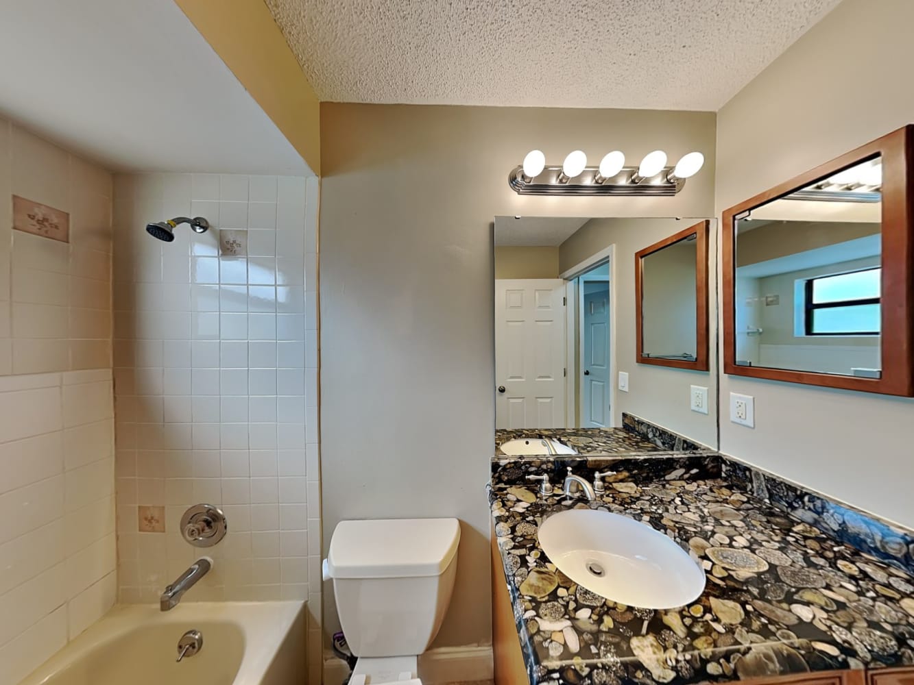 2297 Cork Oak St E, Sarasota photo 18