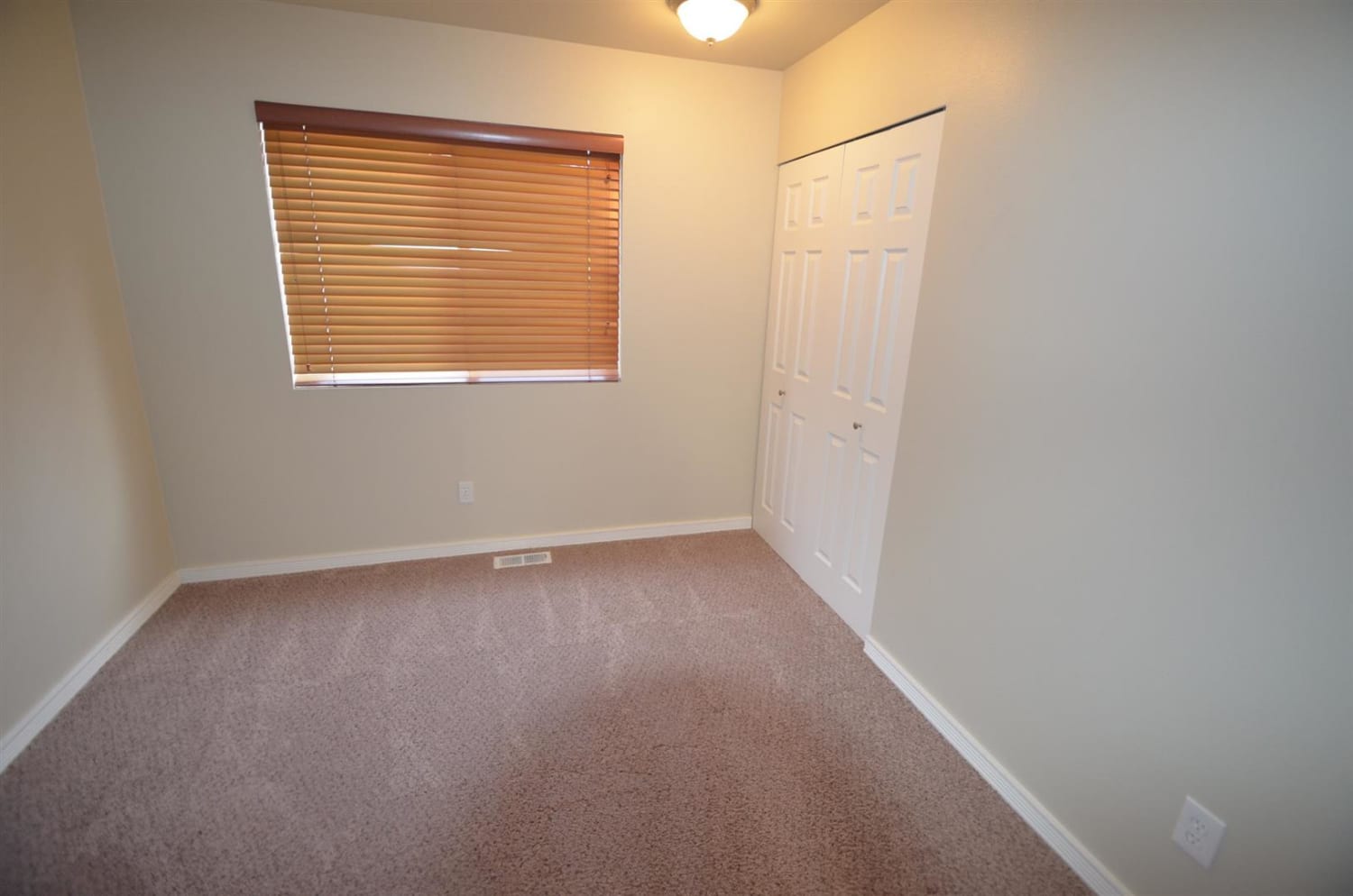 23002 SE 267th Pl, Maple Valley photo 8